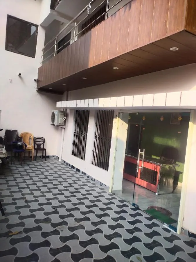 Banaras Residency Hotel Kakarmatha Guest house